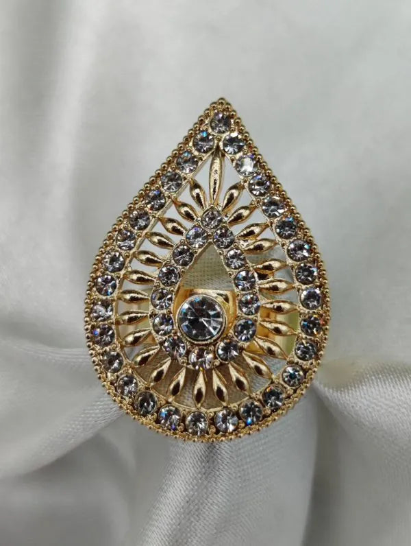1 Piece Import Radiant Teardrop Crystal Embellished Ring